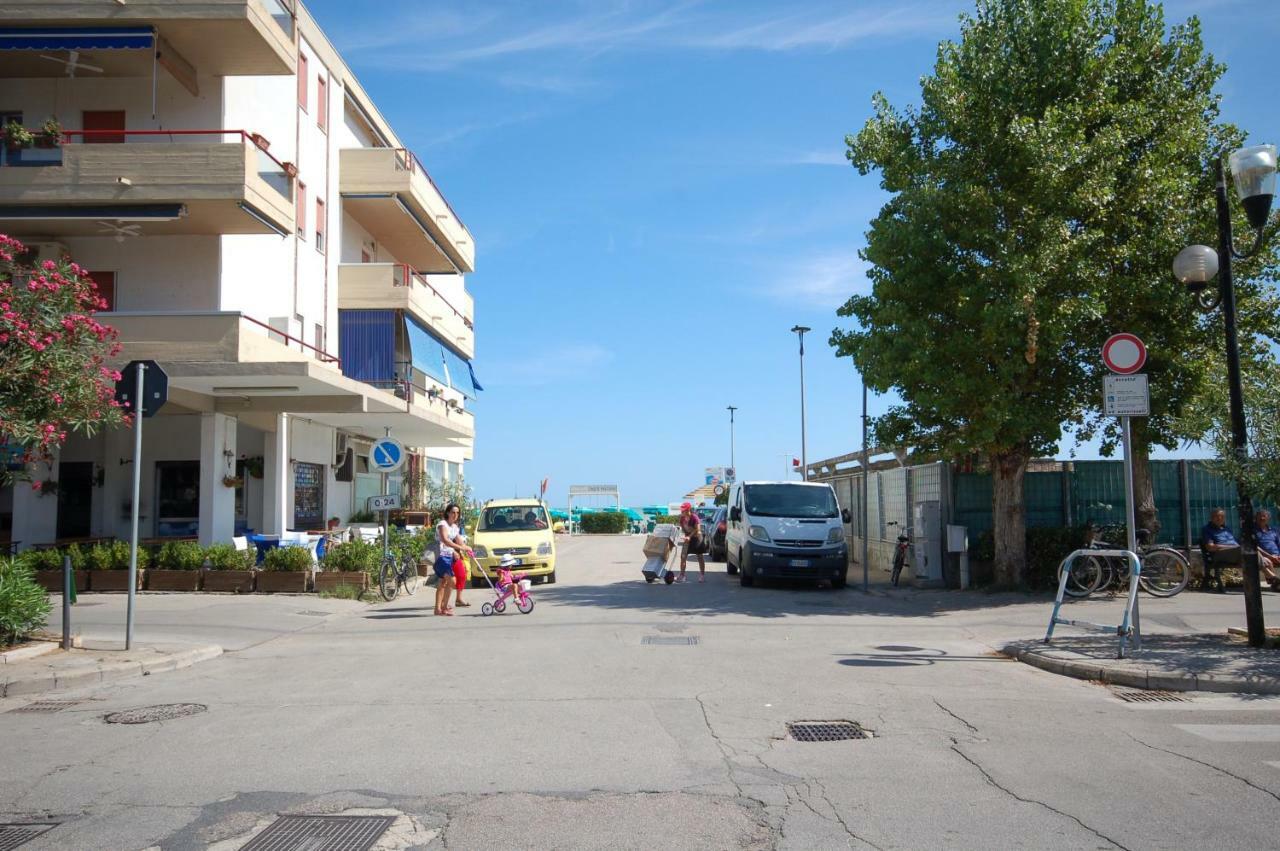 Appartamento Al Mare A Silvi Marina Dış mekan fotoğraf